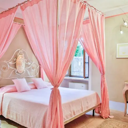 Palazzo Del Capitano Wellness E Relais San Quirico d'Orcia