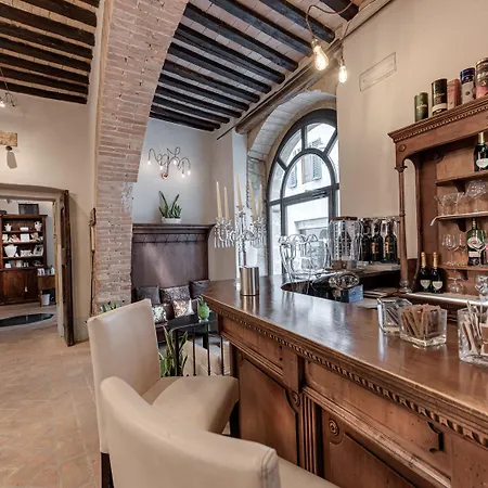 Palazzo Del Capitano Wellness E Relais Hotel