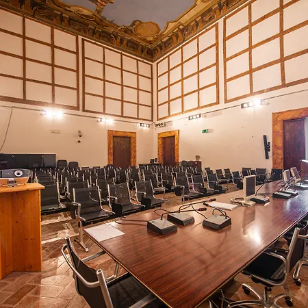 Palazzo Del Capitano Wellness E Relais San Quirico d'Orcia