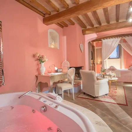 Palazzo Del Capitano Wellness E Relais